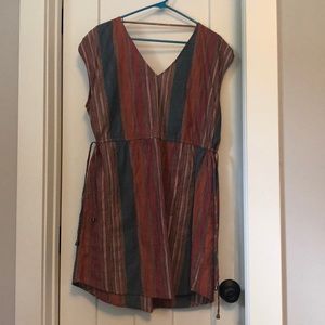 Universal thread large dress